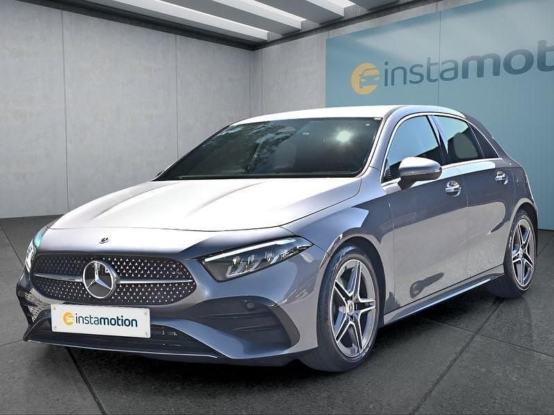 Grau Gebraucht 2024 Mercedes A180 Kleinwagen | 32.499 € (Fairer Preis) - Bild 1/4