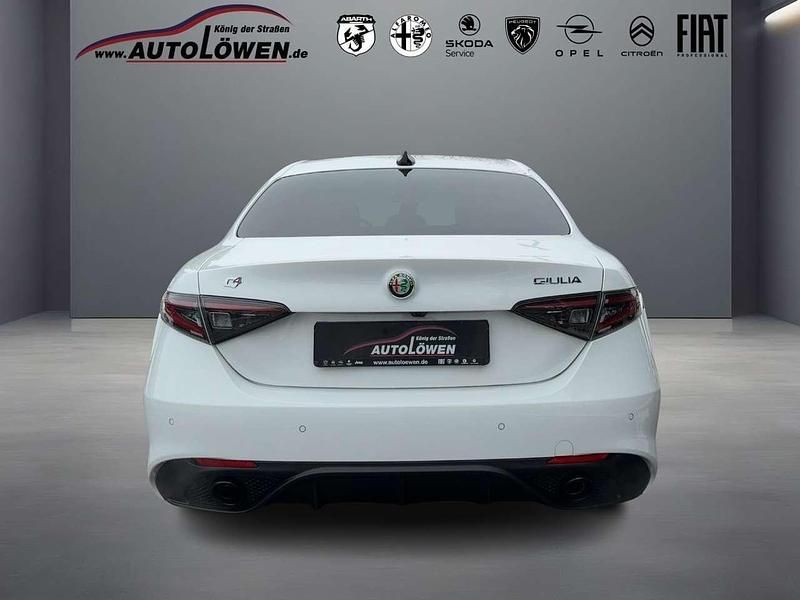Neu Alfa Romeo Giulia Veloce 280 PS (205 kW) 2025 Bianco banchise, uni Limousine