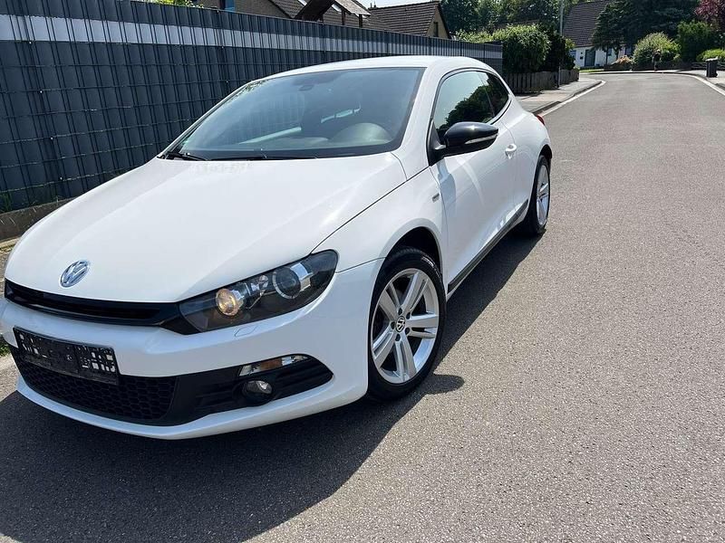 Second-hand VW Scirocco Match 122 CP (89 kW) 2012 Alb Coupe