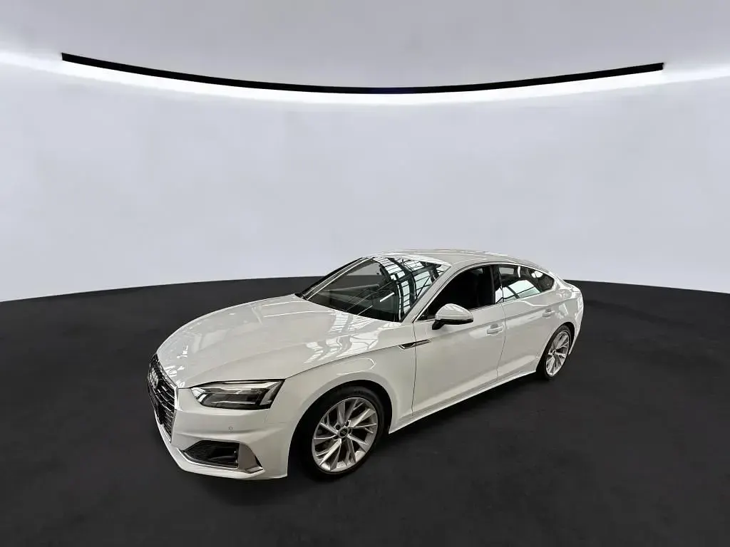 Gebraucht Audi A5 Advanced 150 PS (110 kW) 2022 Weiß Coupé