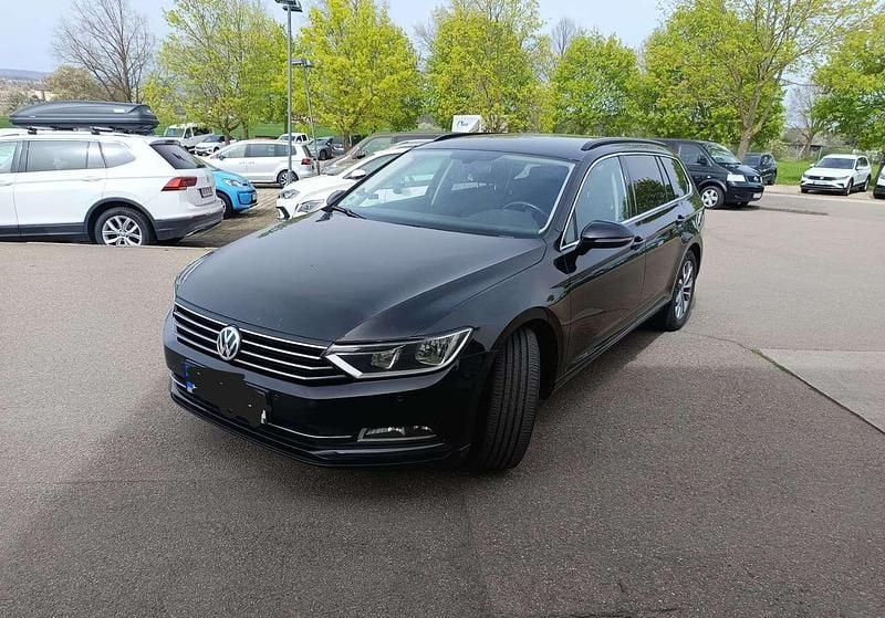Gebraucht VW Passat 150 PS (110 kW) 2015 Schwarz Kombi