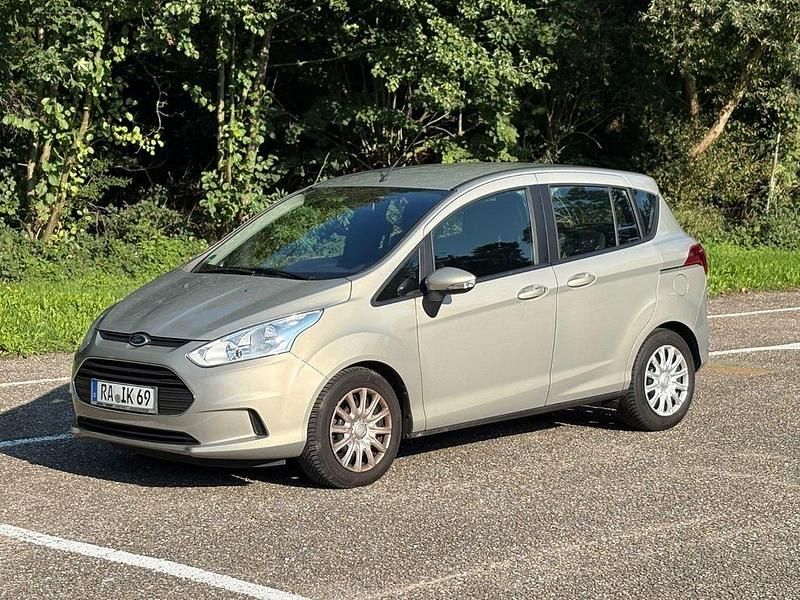 Beige Gebraucht 2014 Ford B-MAX Trend Van / Kleinbus | 7.100 € (Fairer Preis) - Bild 1/4