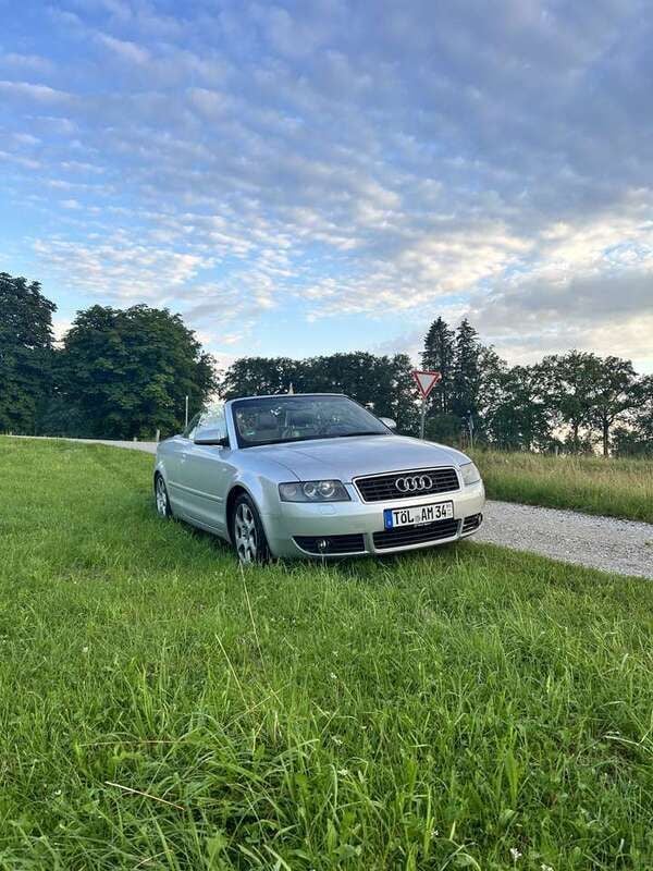 Grau Gebraucht 2003 Audi A4 Cabriolet Cabrio | 2.500 € (Superpreis) - Bild 1/4