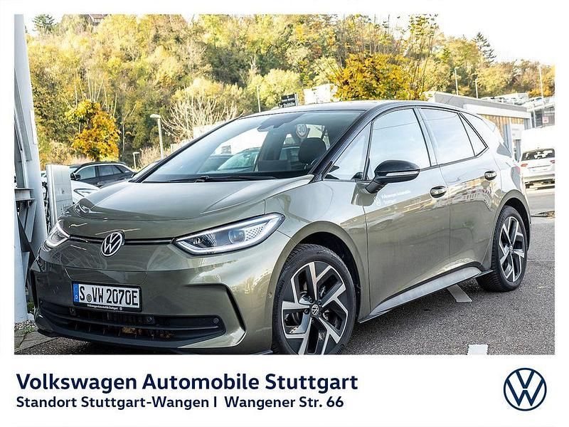 Dark olivine green metallic sc Gebraucht 2025 VW ID.3 Pro Kleinwagen | 37.990 € - Bild 1/4