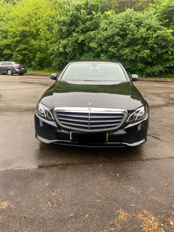 Gebraucht 2019 Mercedes E220 Limousine | 17.600 € (Guter Preis) - Bild 1/4