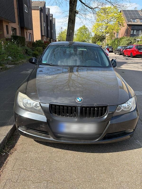 Schwarz Gebraucht 2008 BMW 325 Kombi | 2.299 € - Bild 1/4