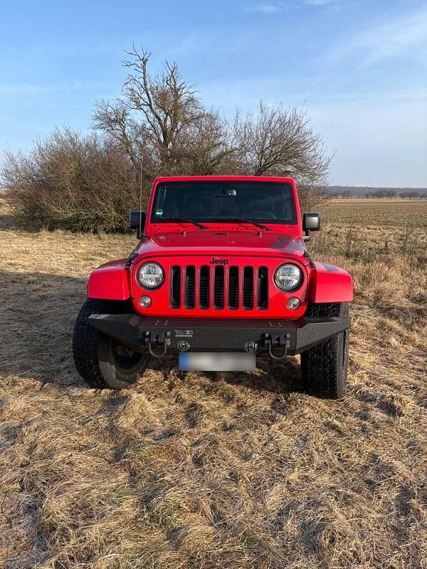 Gebraucht Jeep Wrangler Night Eagle 200 PS (147 kW) 2017 Rot SUV