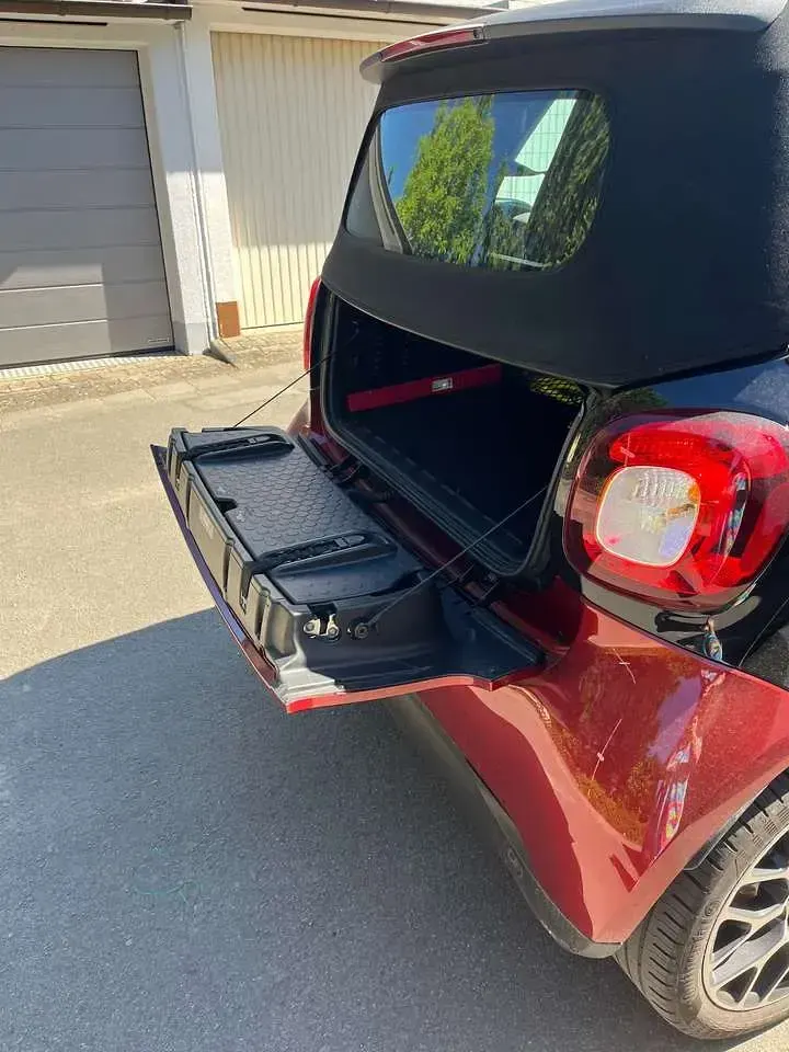 Gebraucht Smart ForTwo Electric Drive 60 kW (82 PS) 2020 Rot Cabrio