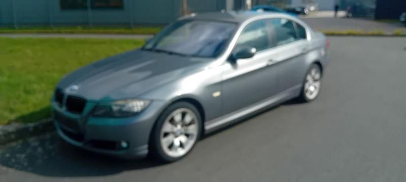 Gebraucht BMW 330 Sport Line 272 PS (200 kW) 2008 Grau Limousine