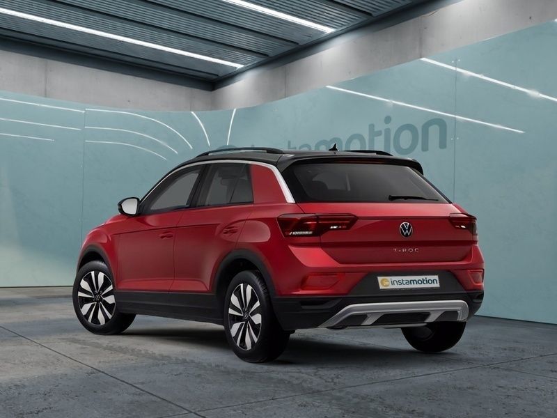 Gebraucht VW T-Roc Move 150 PS (110 kW) 2023 Rot SUV