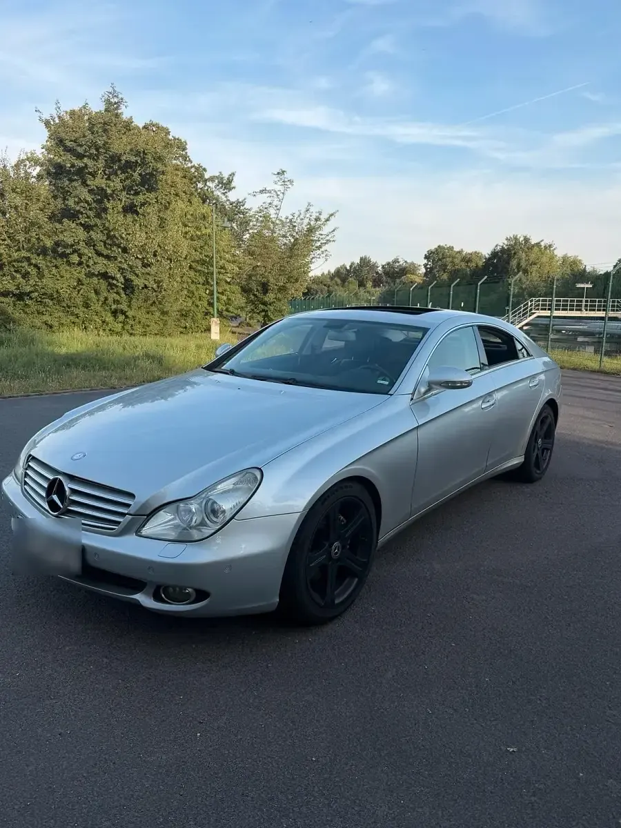 Gebraucht Mercedes CLS350 292 PS (214 kW) 2006 Grau Coupé