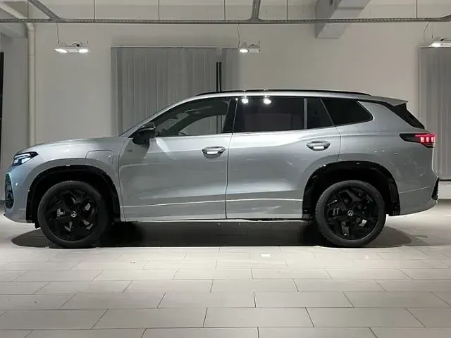 Neu VW Tayron R-line 177 PS (130 kW) 2026 Silber SUV