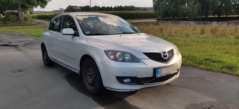 Silber Gebraucht 2008 Mazda 3 Limousine | 2.500 € (Fairer Preis) - Bild 1/4
