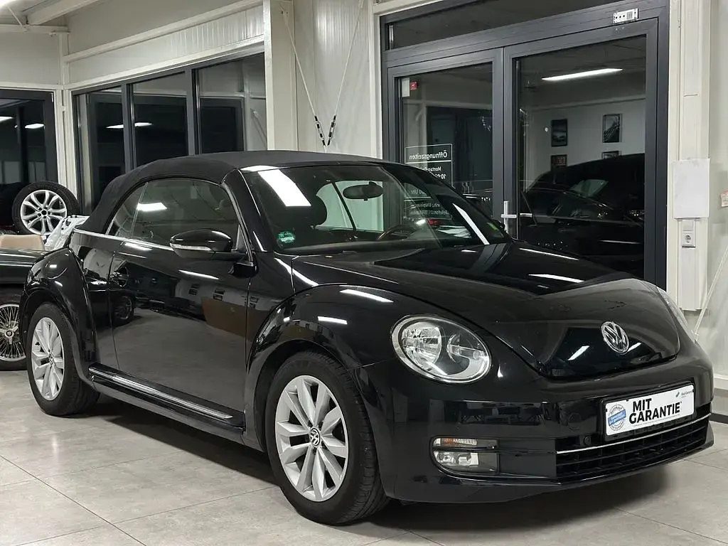 Gebraucht VW Beetle Cabriolet Design 105 PS (77 kW) 2013 Schwarz Cabrio