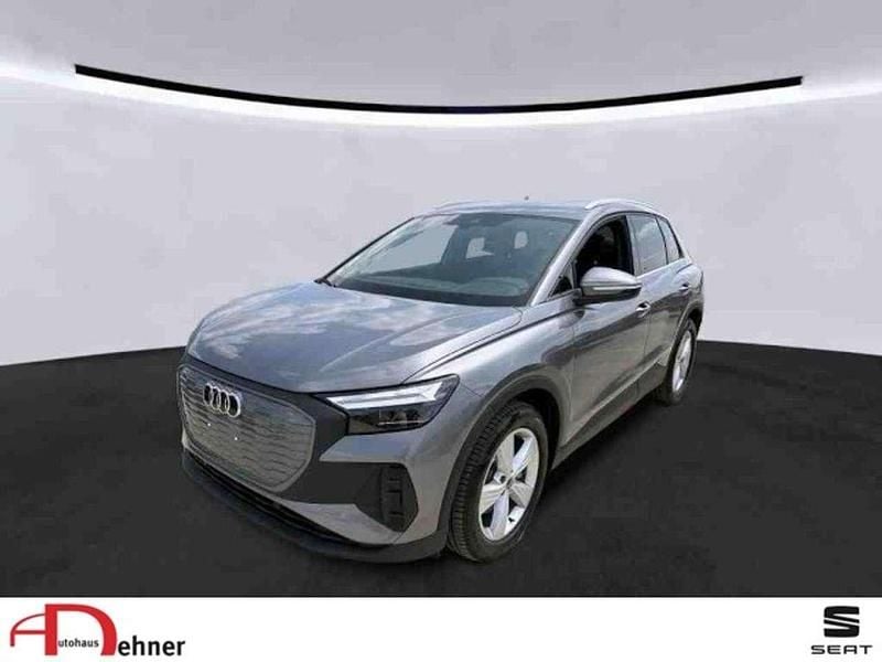 Grau Gebraucht 2023 Audi Q4 e-tron Sport SUV | 27.980 € (Guter Preis) - Bild 1/4