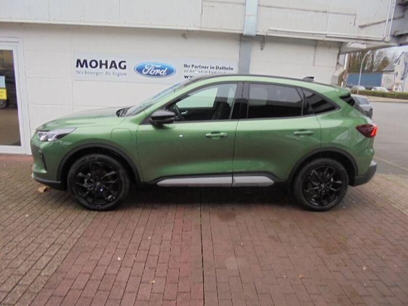 Gebraucht Ford Kuga Active X 242 PS (177 kW) 2024 Gruen SUV
