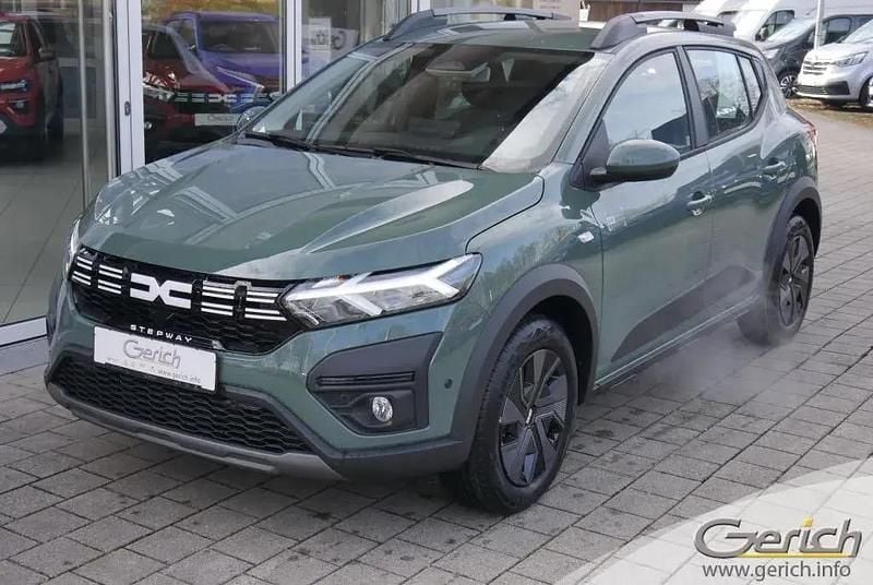 Safarigrüngrau metallic Neu 2024 Dacia Sandero Expression Kleinwagen | 19.455 € (Fairer Preis) - Bild 1/4