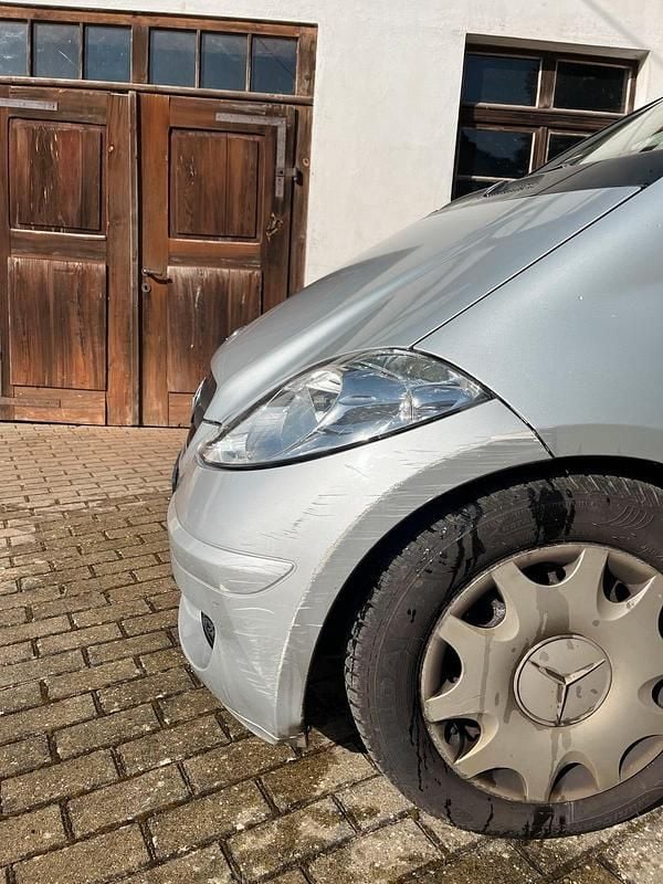 Gebraucht Mercedes A150 95 PS (69 kW) 2005 Silber Kleinwagen