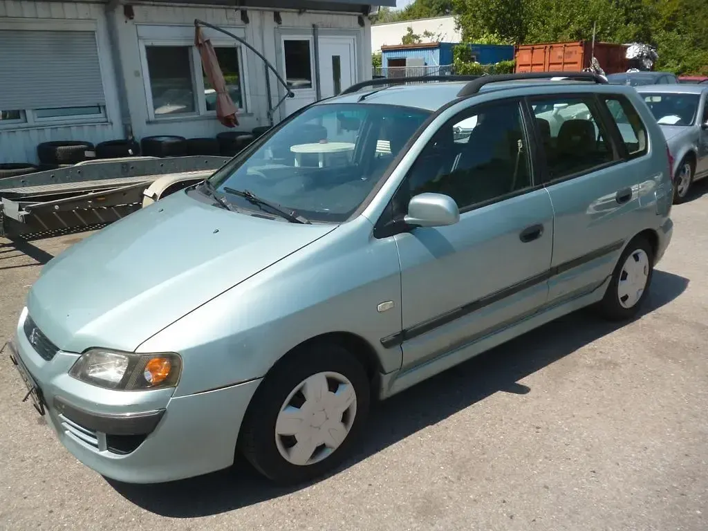 Gebraucht Mitsubishi Space Star Comfort Edition 82 PS (60 kW) 2002 Grün Van / Kleinbus