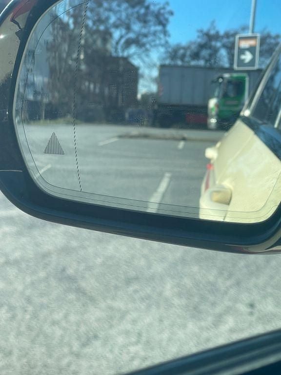 Gebraucht Mercedes E220 194 PS (142 kW) 2019 Beige Limousine