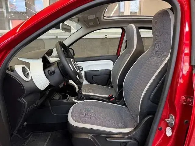 Gebraucht Renault Twingo LIMITED 73 PS (53 kW) 2019 Rot metallic Kleinwagen