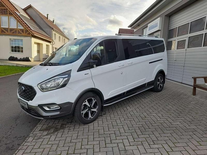 Gebraucht Ford Tourneo Active 150 PS (110 kW) 2024 Frostweiß Van / Kleinbus