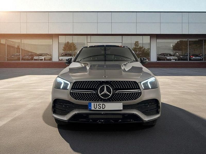 Silber Gebraucht 2021 Mercedes GLE350 AMG line Coupé | 54.614 € - Bild 1/4