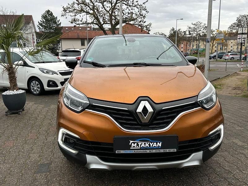 Gebraucht Renault Captur LIMITED 118 PS (86 kW) 2017 Orange SUV