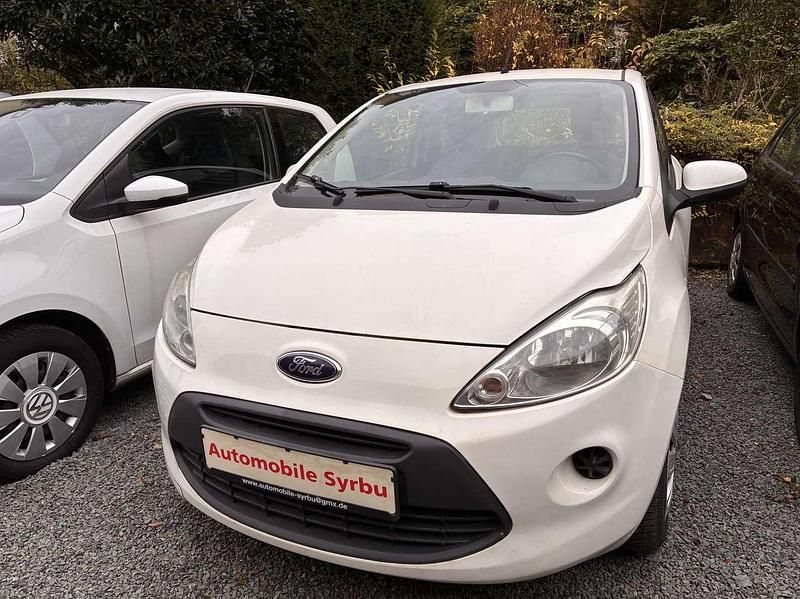 Weiß Gebraucht 2012 Ford Ka Kleinwagen | 3.200 € (Fairer Preis) - Bild 1/4
