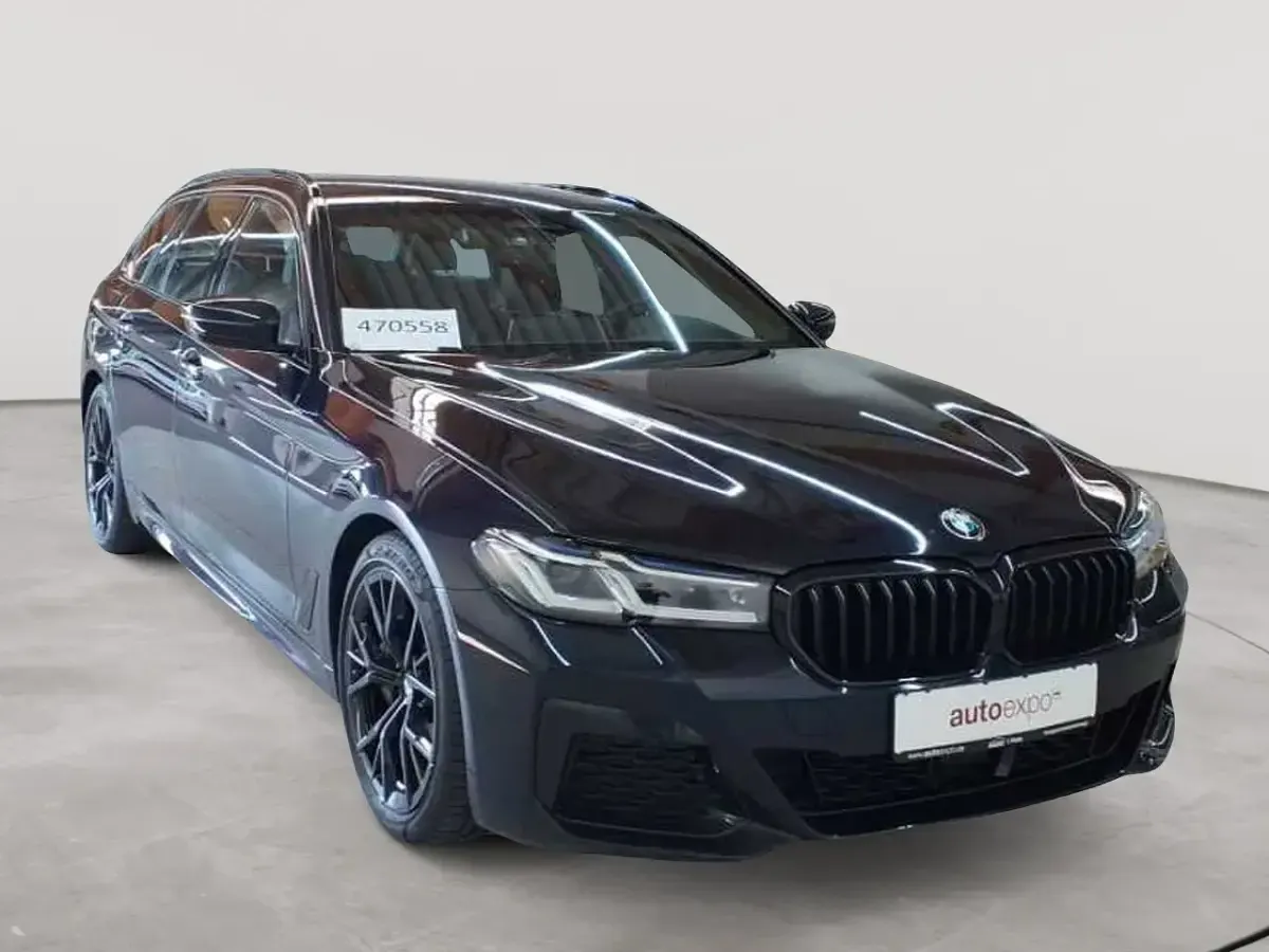 Gebraucht BMW 530 Sport Line 286 PS (210 kW) 2023 Kombi