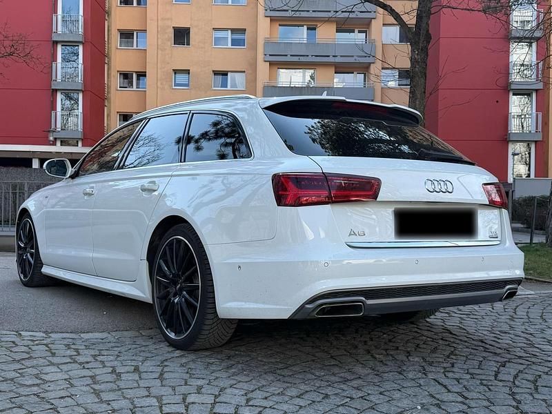 Gebraucht Audi A6 S-Line 320 PS (235 kW) 2018 Weiß Kombi