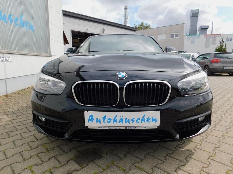 Gebraucht BMW 116 Advantage 109 PS (80 kW) 2016 Schwarz Kleinwagen