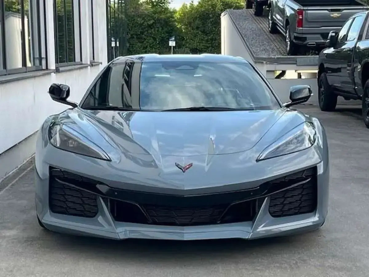 Neu Corvette Z06 646 PS (475 kW) 2025 Grau Coupé