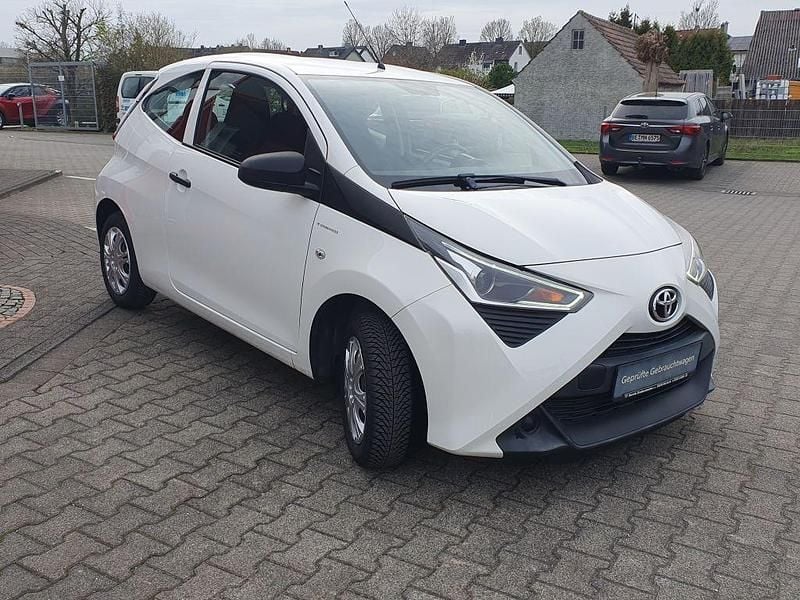 Gebraucht Toyota Aygo X 72 PS (52 kW) 2021 Weiß SUV