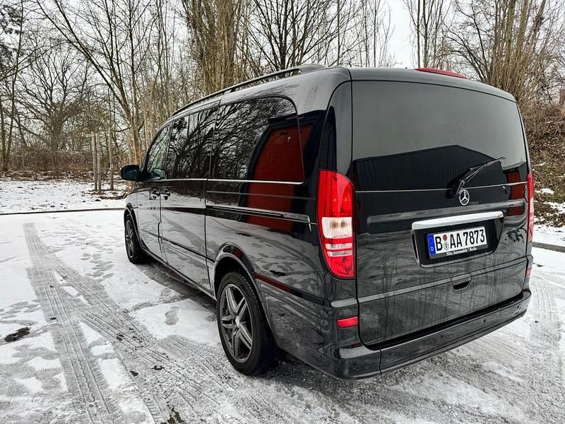 Gebraucht Mercedes Viano 224 PS (164 kW) 2013 Schwarz Van / Kleinbus