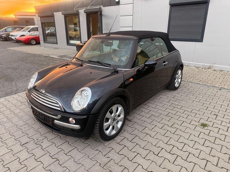 Schwarz Gebraucht 2004 Mini Cooper Cabriolet Cabrio | 4.999 € (Fairer Preis) - Bild 1/4