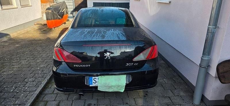 Gebraucht Peugeot 307 CC Tendance 136 PS (100 kW) 2005 Schwarz Cabrio