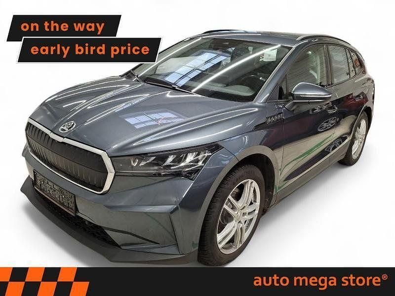 Grau Gebraucht 2021 Skoda Enyaq iV Loft SUV | 23.649 € (Fairer Preis) - Bild 1/4