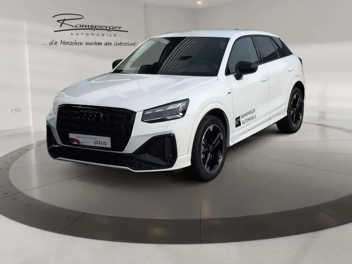 Usata Audi Q2 S-Line 150 CV (110 kW) 2025 Bianco SUV