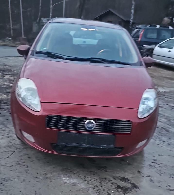 Gebraucht Fiat Punto 78 PS (57 kW) 2005 Rot Kleinwagen