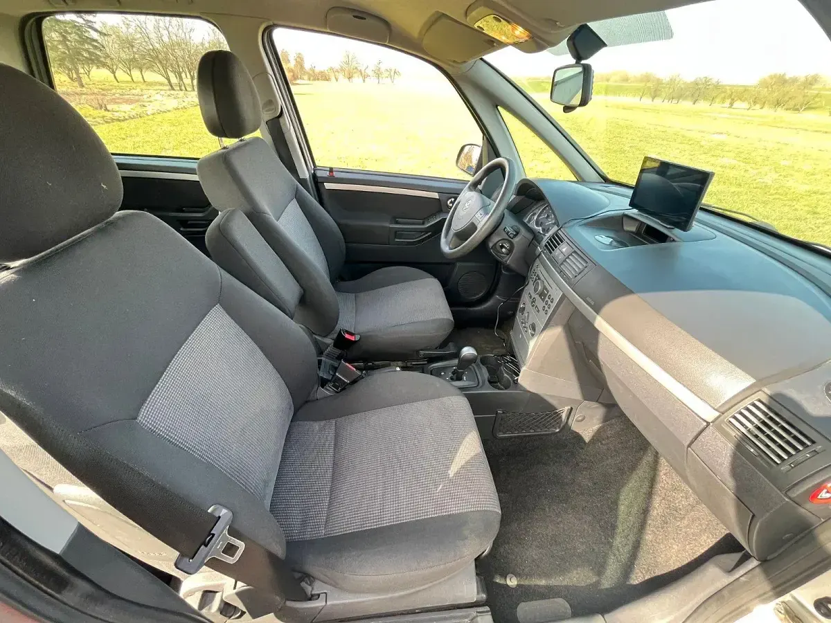 Gebraucht Opel Meriva 100 PS (73 kW) 2006 Silber Van / Kleinbus