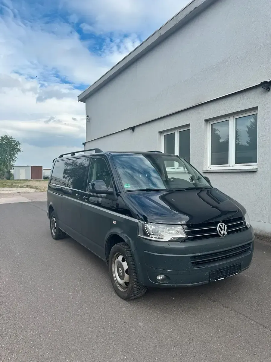 Gebraucht VW Multivan 179 PS (131 kW) 2015 Schwarz Van / Kleinbus
