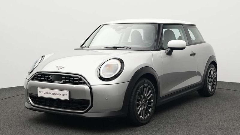 Grau Gebraucht 2024 Mini Cooper Classic Kleinwagen | 24.767 € (Fairer Preis) - Bild 1/4