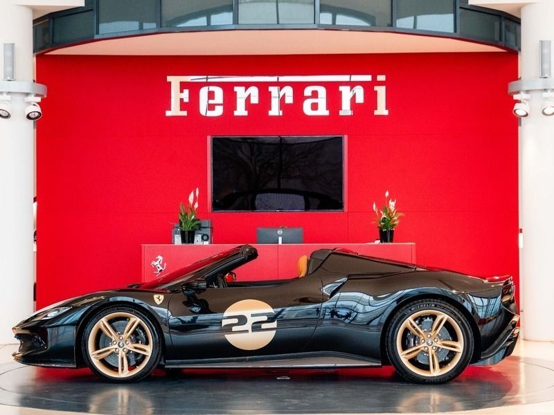 Neu Ferrari 296 829 PS (609 kW) 2025 Nero galaxy Cabrio