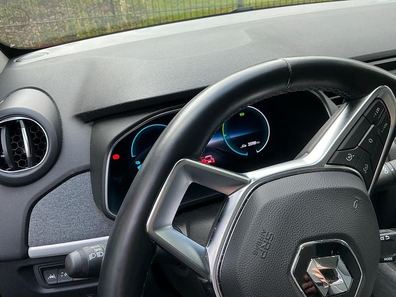 Gebraucht Renault Zoe 51 kW (70 PS) 2021 Rot Kleinwagen