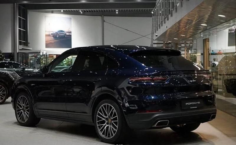 Gebraucht Porsche Cayenne Coupe 462 PS (339 kW) 2022 Moonlightblue Coupé
