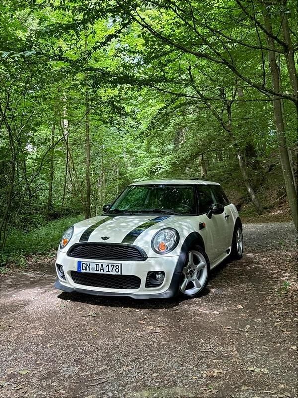 Gebraucht Mini John Cooper Works 95 PS (69 kW) 2007 Weiß Kleinwagen