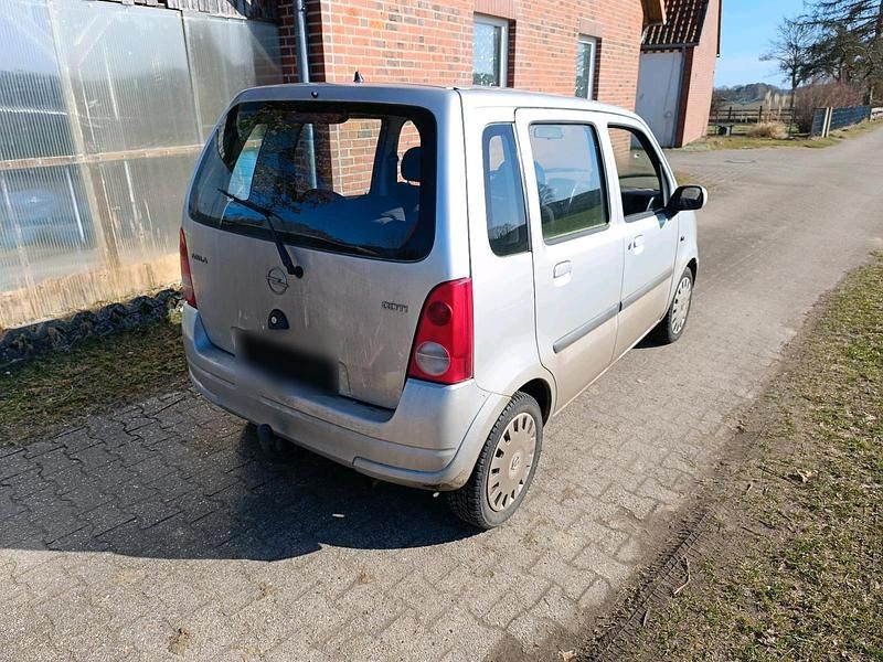 Gebraucht Opel Agila 69 PS (50 kW) 2005 Silber Van / Kleinbus