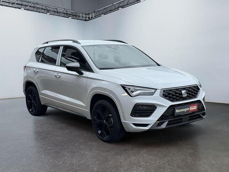 Neu Seat Ateca Black Edition 150 PS (110 kW) 2026 Weiß SUV
