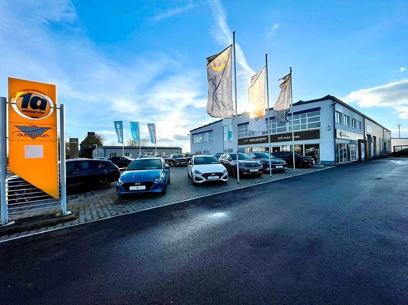 Blau Gebraucht 2021 Hyundai i30 Edition 30 Kombi | 19.900 € (Fairer Preis) - Bild 1/2